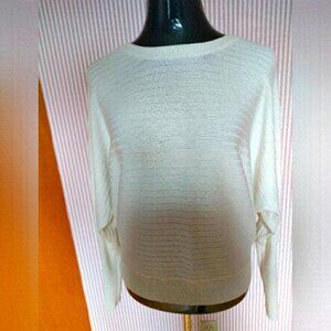 Classic Minimalist Crew Neck Sweater BCBGeneration Relaxed Fit Effortless Cozy